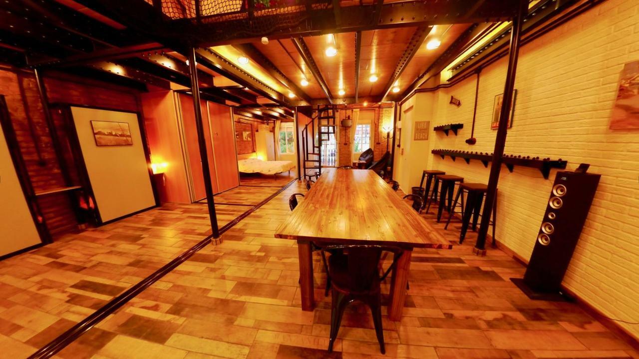 Old Fisherman's House In Malvarrosa Appartement